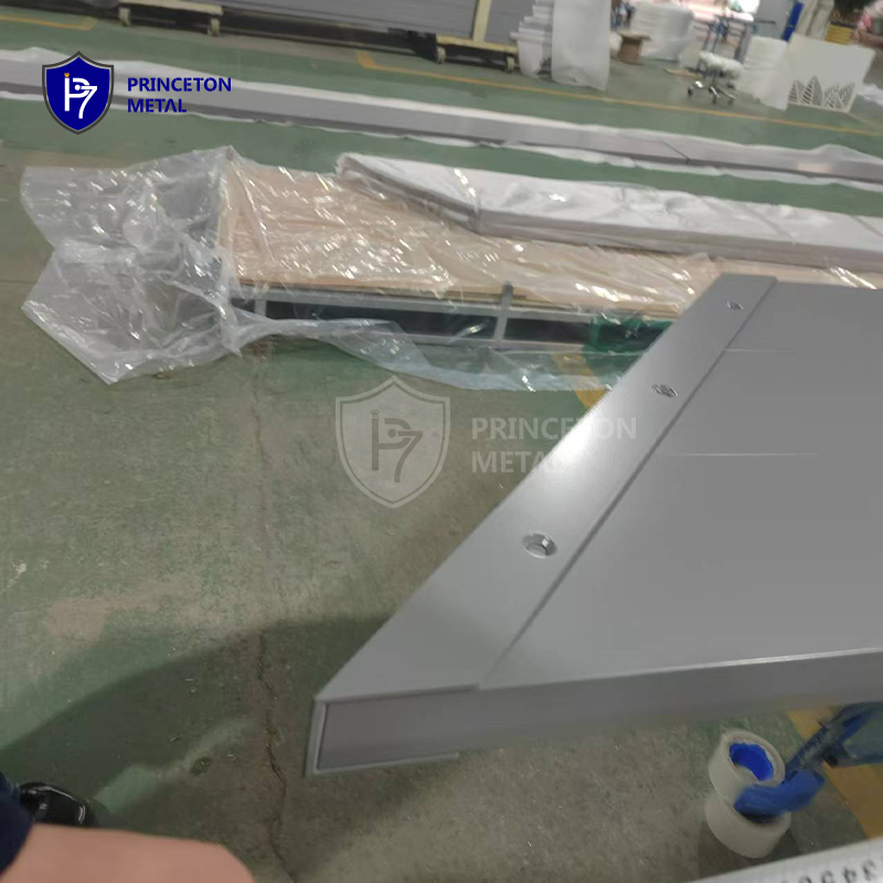 Aluminum Window Shroud-Type1